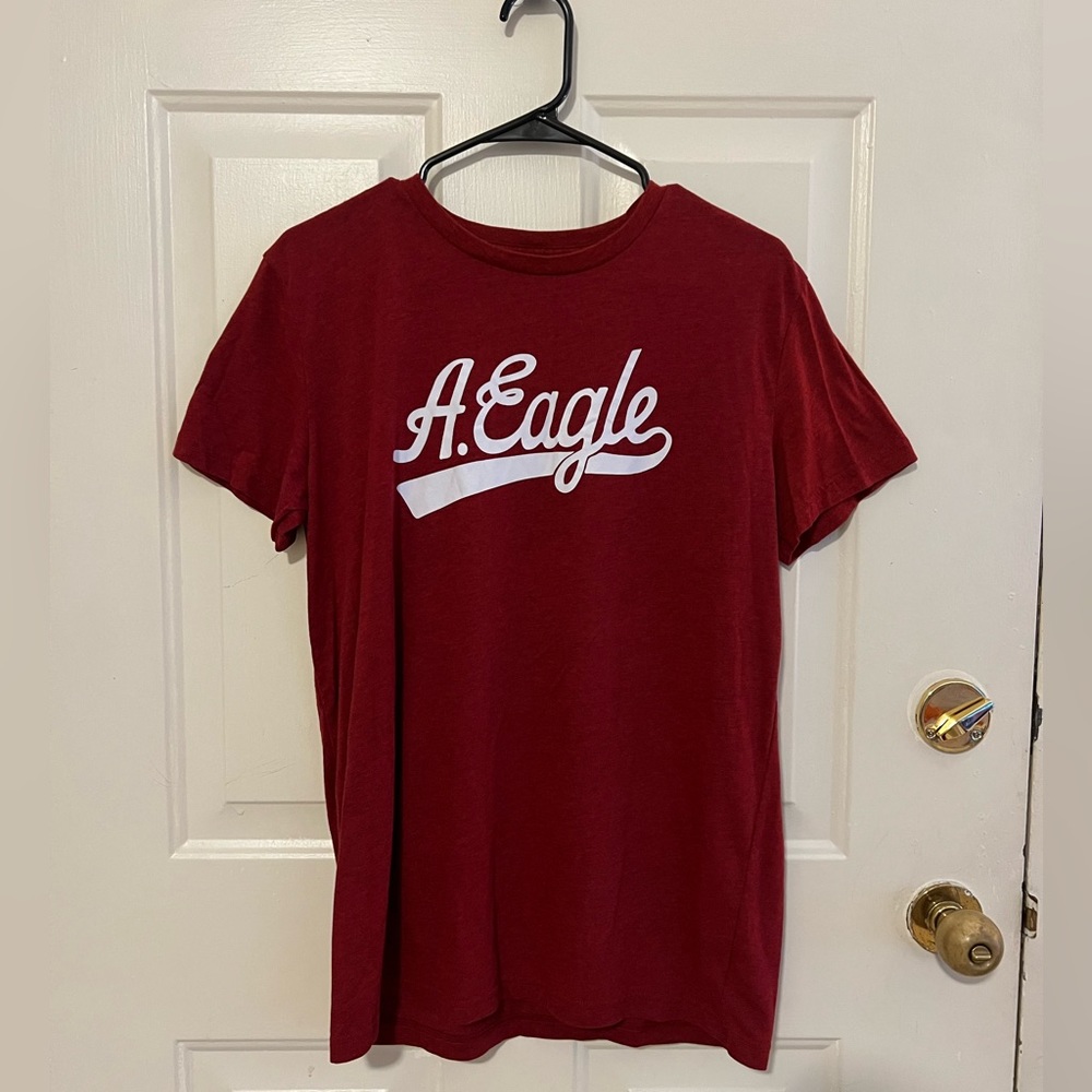 NEW American Eagle Men’s T-shirt Size Medium Logo White Red Short Sleeve